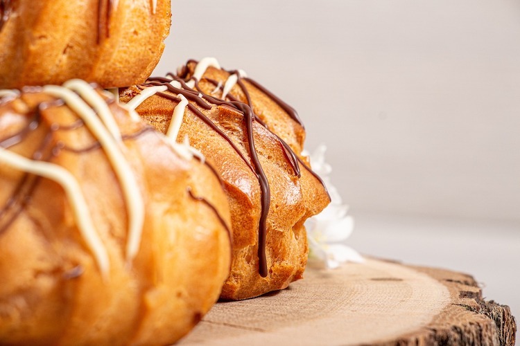 Choux pastries