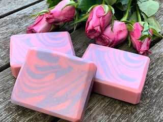 Colouring Techniques in Soap Making